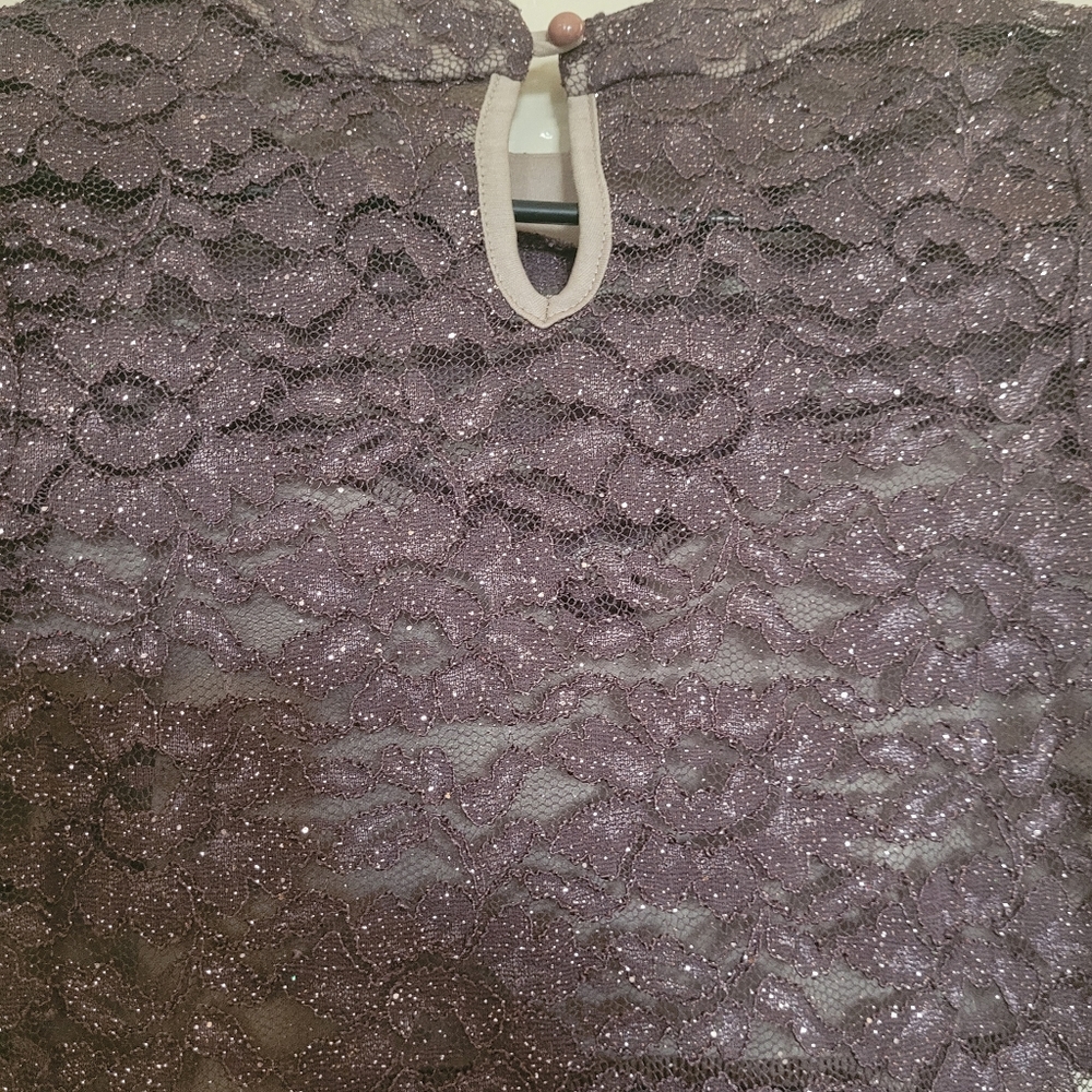 Dress - Picture 4 of 4